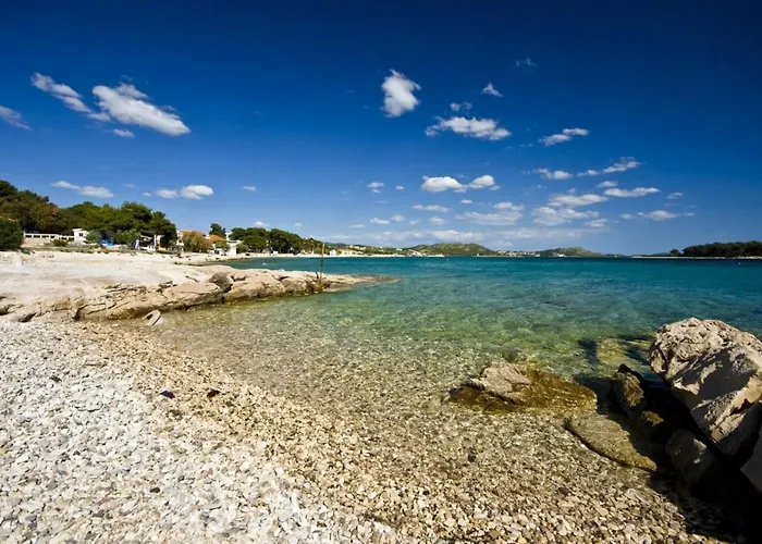 In With Pool Access, Terrace, Air Conditioning, Wi-fi, 3548-1 Pakoštane