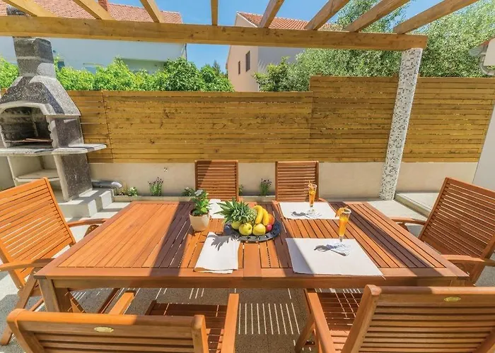 Apartman In With Pool Access, Terrace, Air Conditioning, Wi-fi, 3548-1